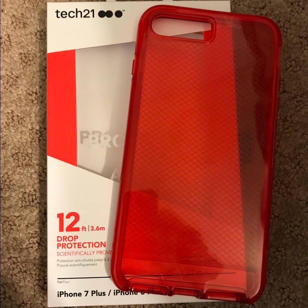 Tech 21 iPhone 7+ case